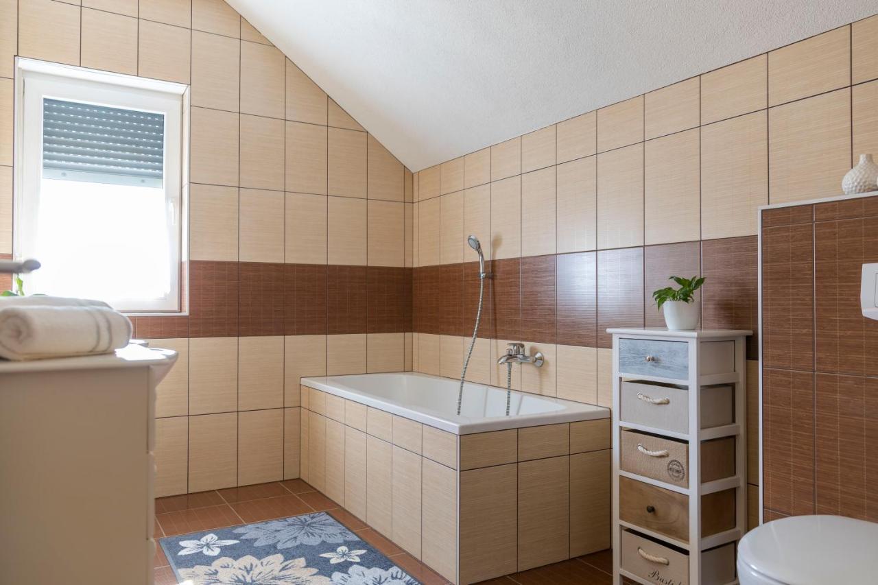 Domizil Illmitz Villa Bagian luar foto